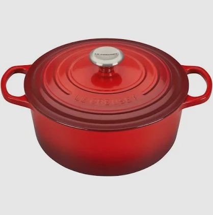 5.5 qt. Signature round dutch oven (cerise)