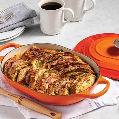 Signature Oval Oven 3.75 Qt (flame)