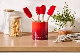 Utensil crock (cerise) Large