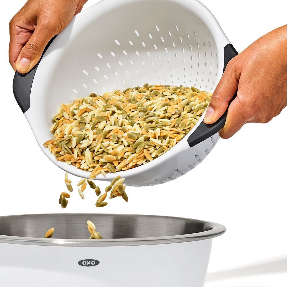 3 Qt. Plastic Colander