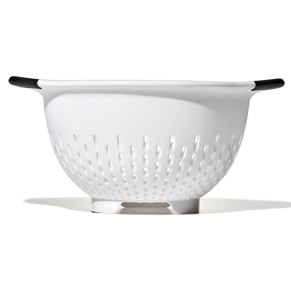 3 Qt. Plastic Colander