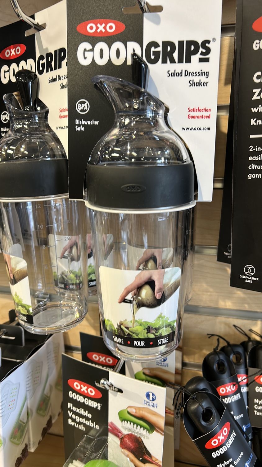 salad dressing shaker