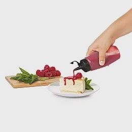 Chef's Squeeze Bottle - 12 oz.
