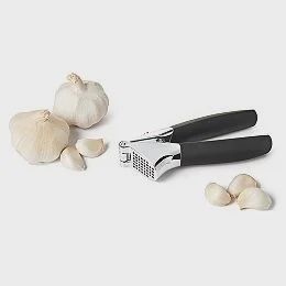 Garlic Press with Built-In Cleaner
