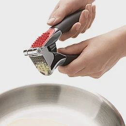 Garlic Press with Built-In Cleaner