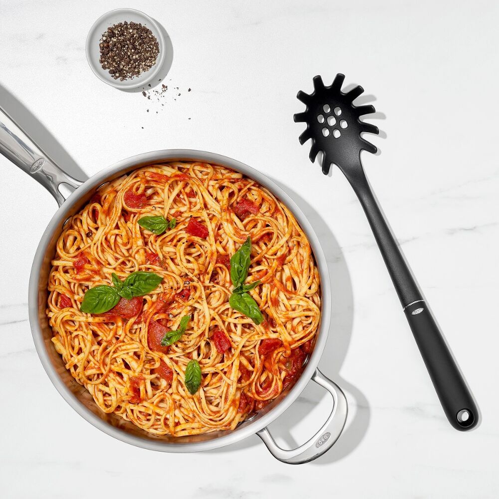 Nylon Spaghetti Server