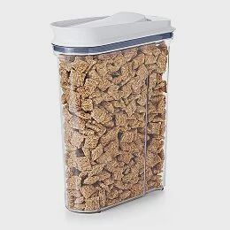 4.5 qt. cereal dispenser