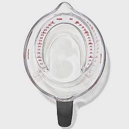 4 cup angled measuring cup