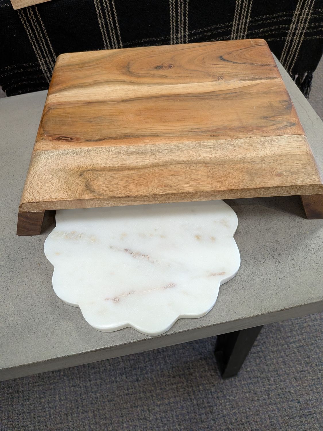 Acacia Wood Pedestal Tray