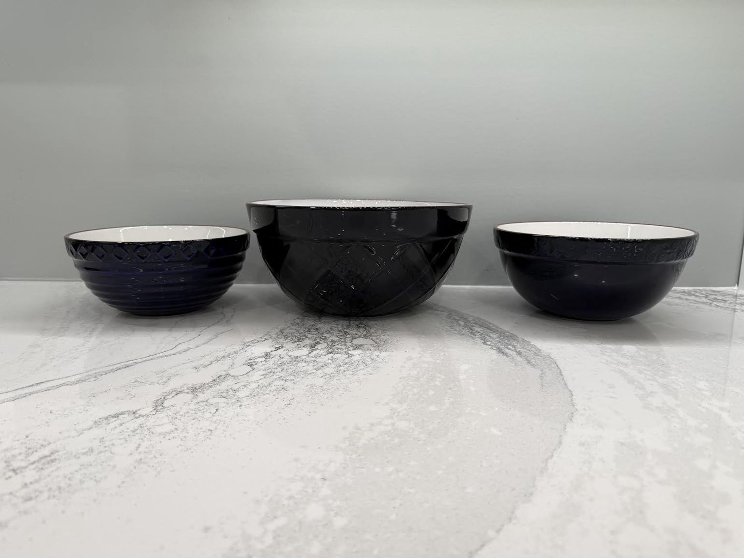 Embossed Bowl Set - Navy Blue - Set of 3