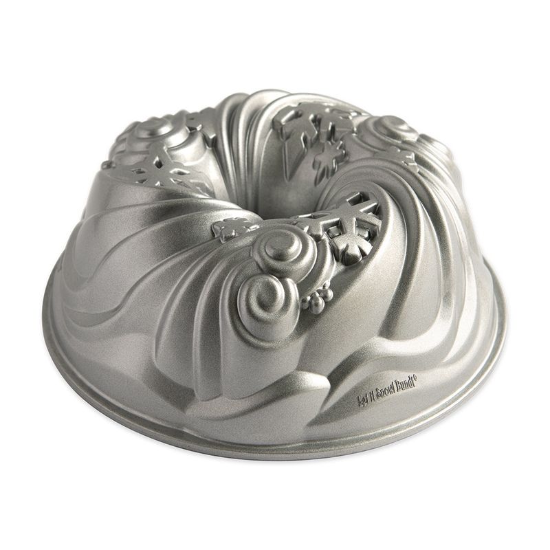 Let it snow Bundt pan