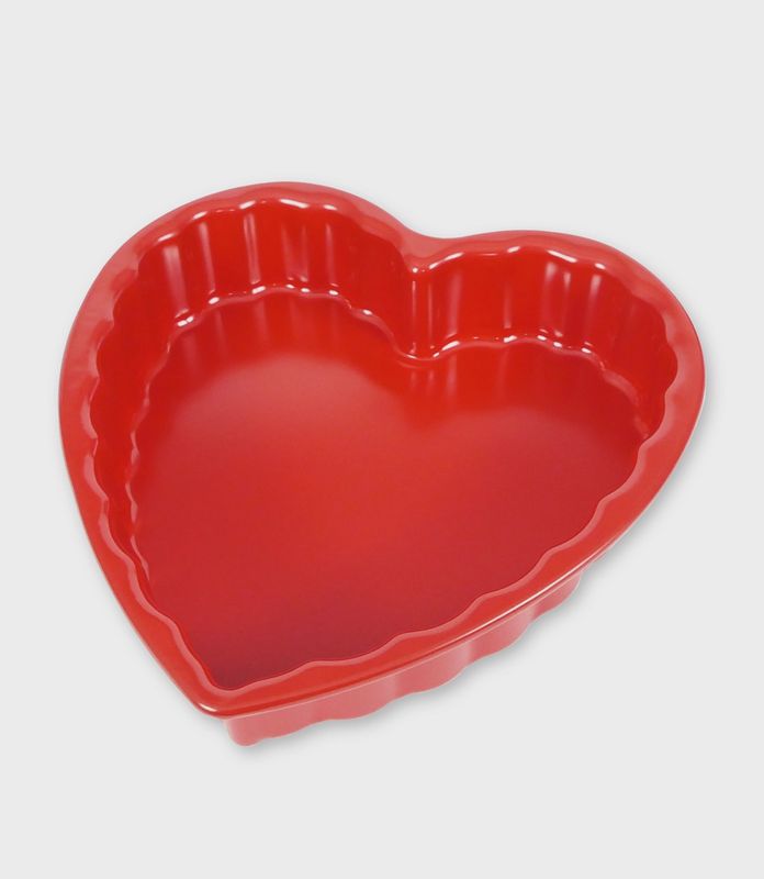 9.5 Fluted Heart cake pan