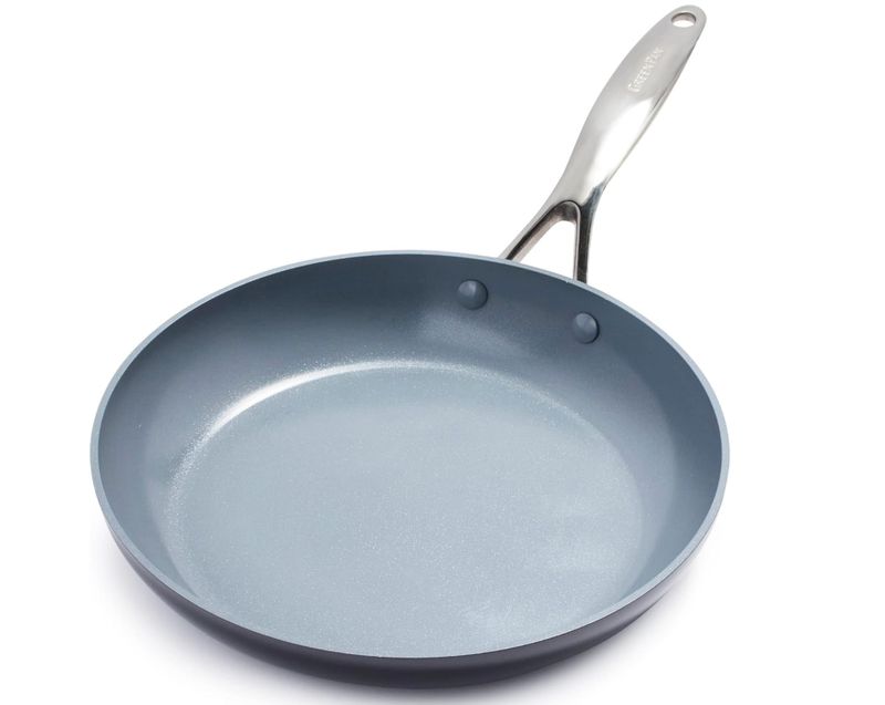 Valencia Pro 12 in Frypan
