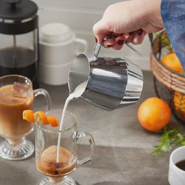 Bell Shaped Steaming Pitcher - 20 oz