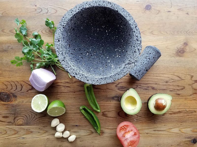 Black Molcajete 8.5 inch