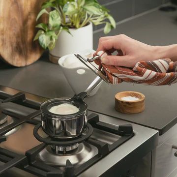 1- egg poacher
