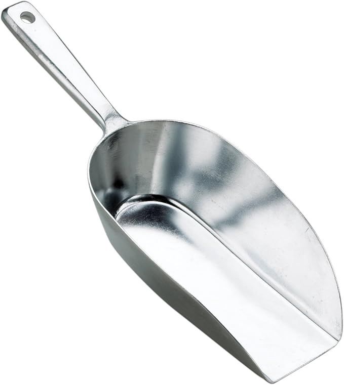 Aluminum scoop 9.75in