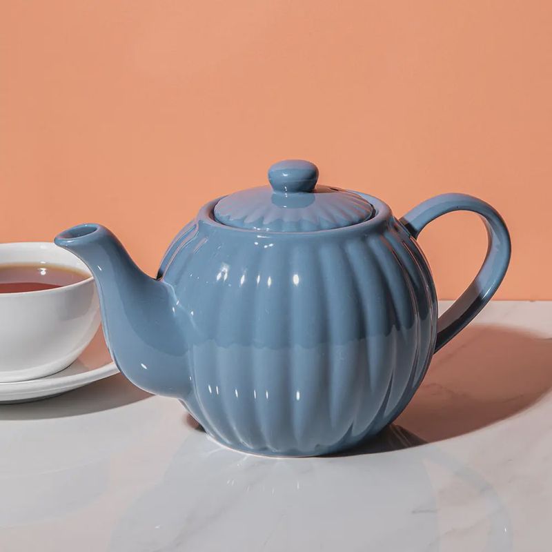 Luxe 6 Cup Teapot Bluebell
