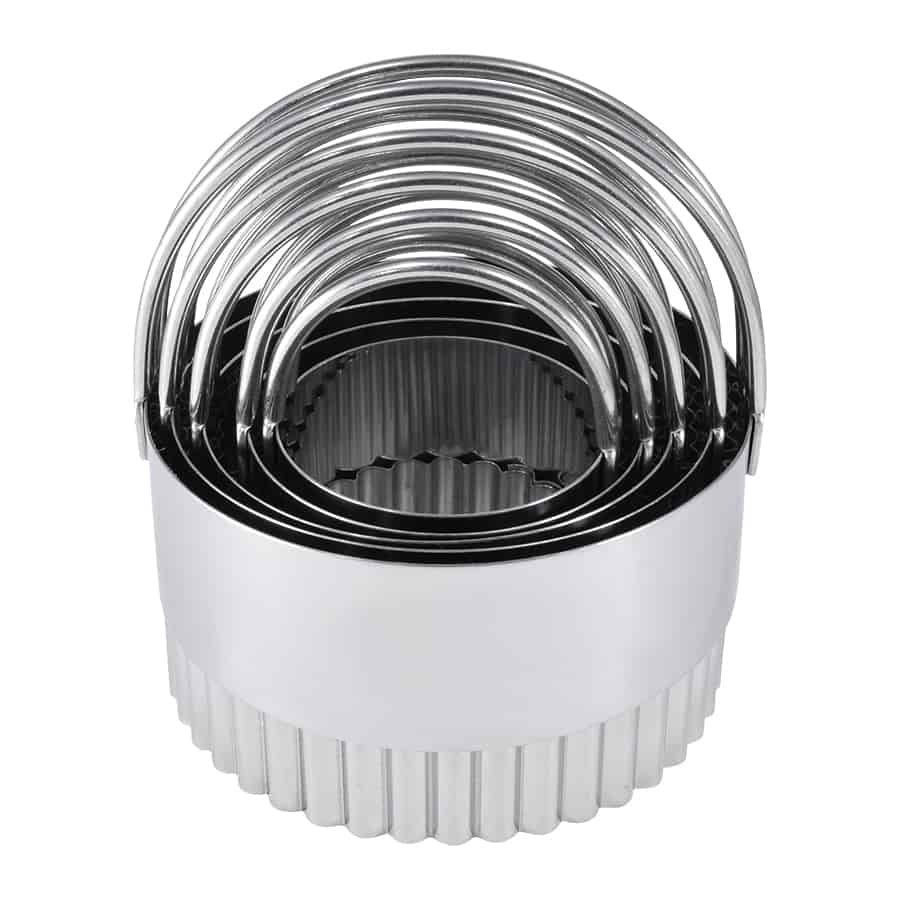5 Stainless Steel Fluted Biscuit Cutters