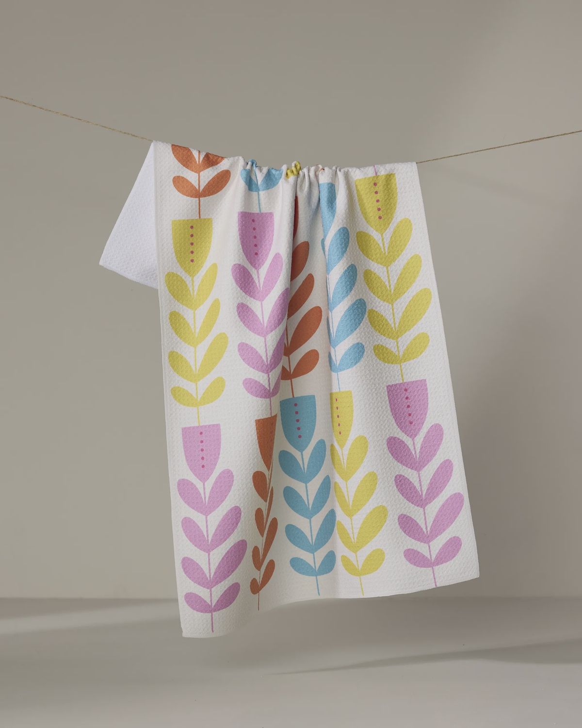 G. tea towel - folk art tulips