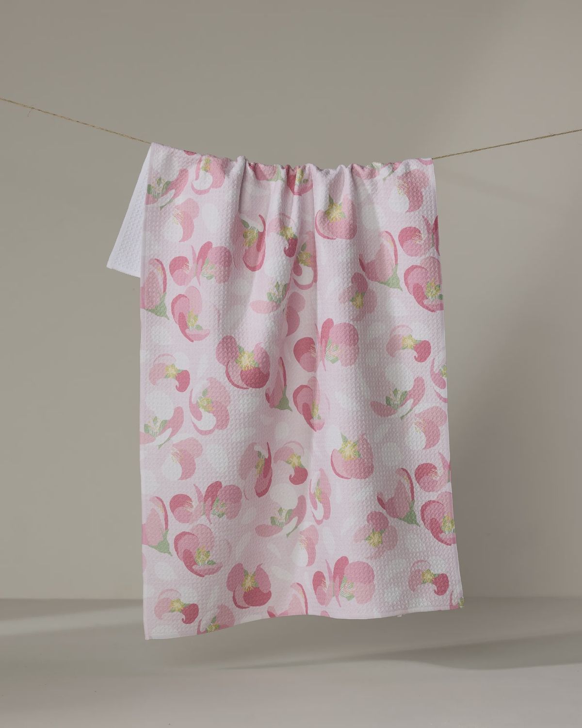 G TT cherry blossom