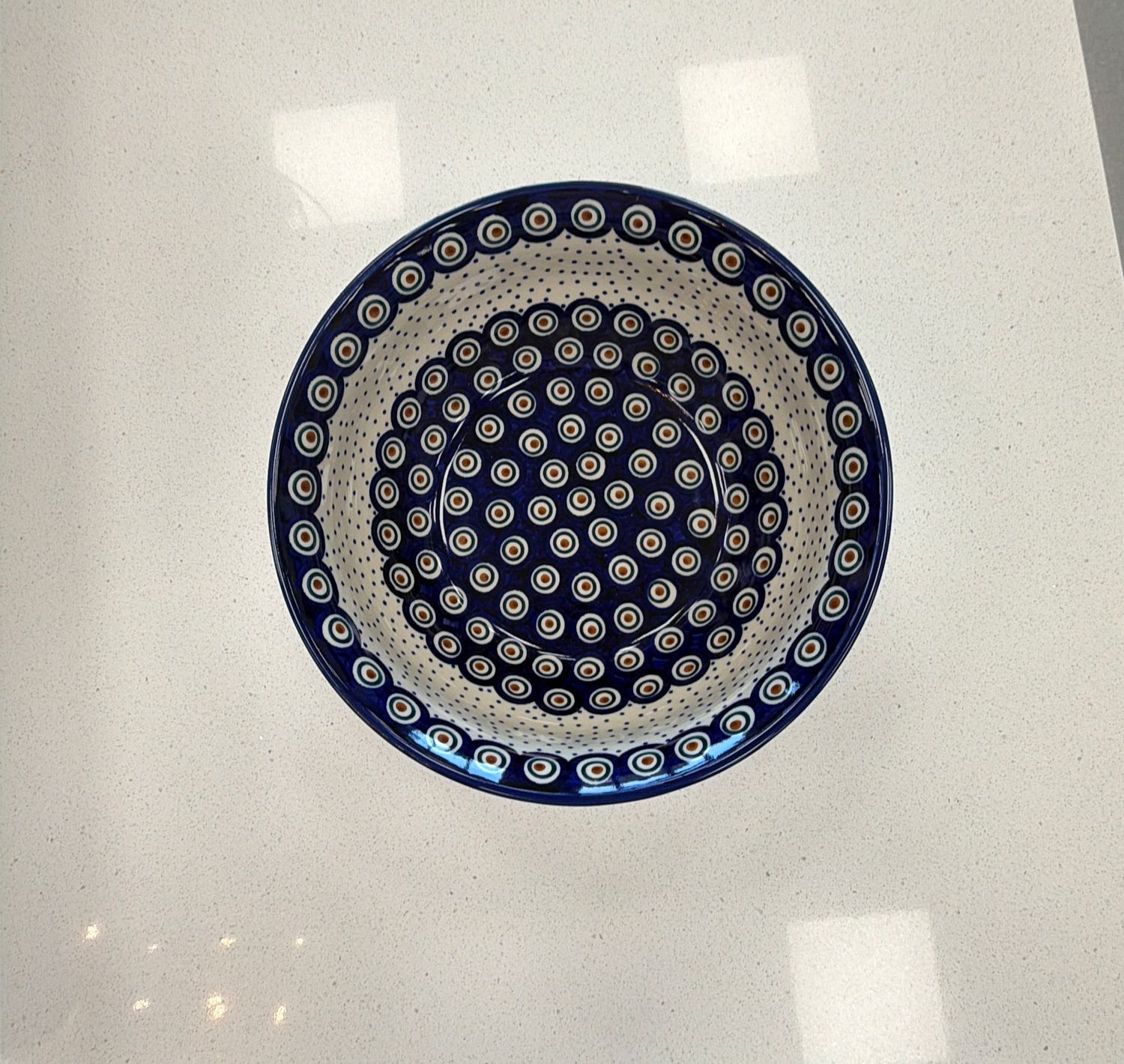 9" Round Bowl (peacock dot)