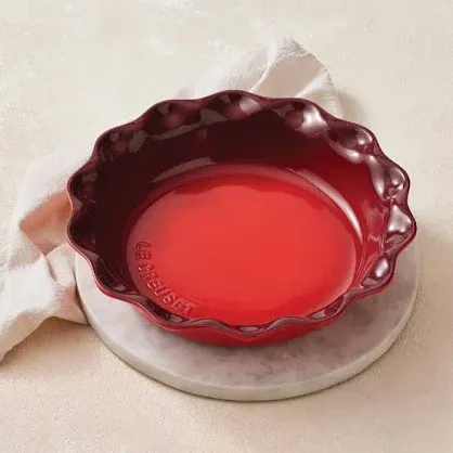 Heritage Fluted pie dish  9"- cerise