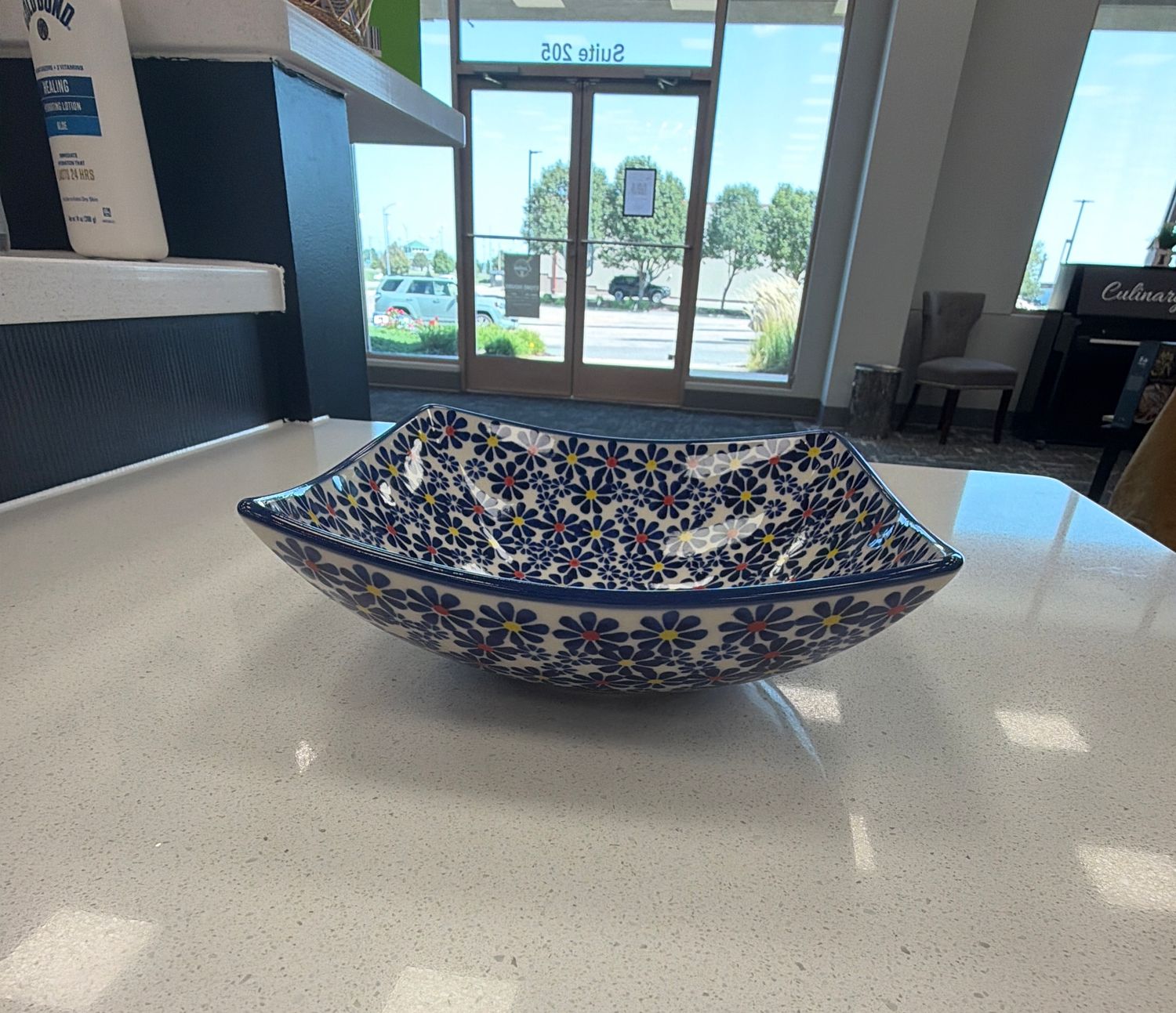 7.75” Nut Bowl - Field of Daisies