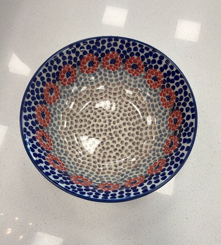 8.5 round bowl - falling petals