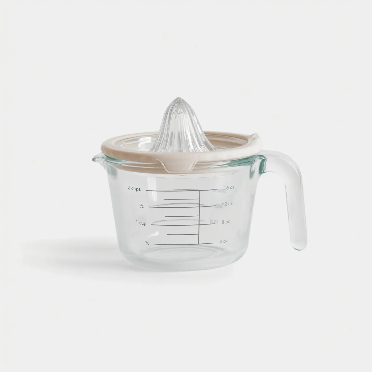 Glass Measuring Cup with Juicer Lid