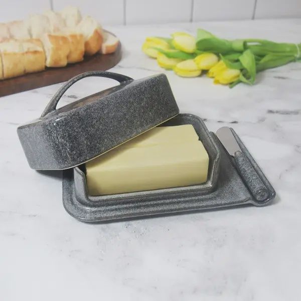 Mess Free Butter Dish &amp; Spreader - Gray