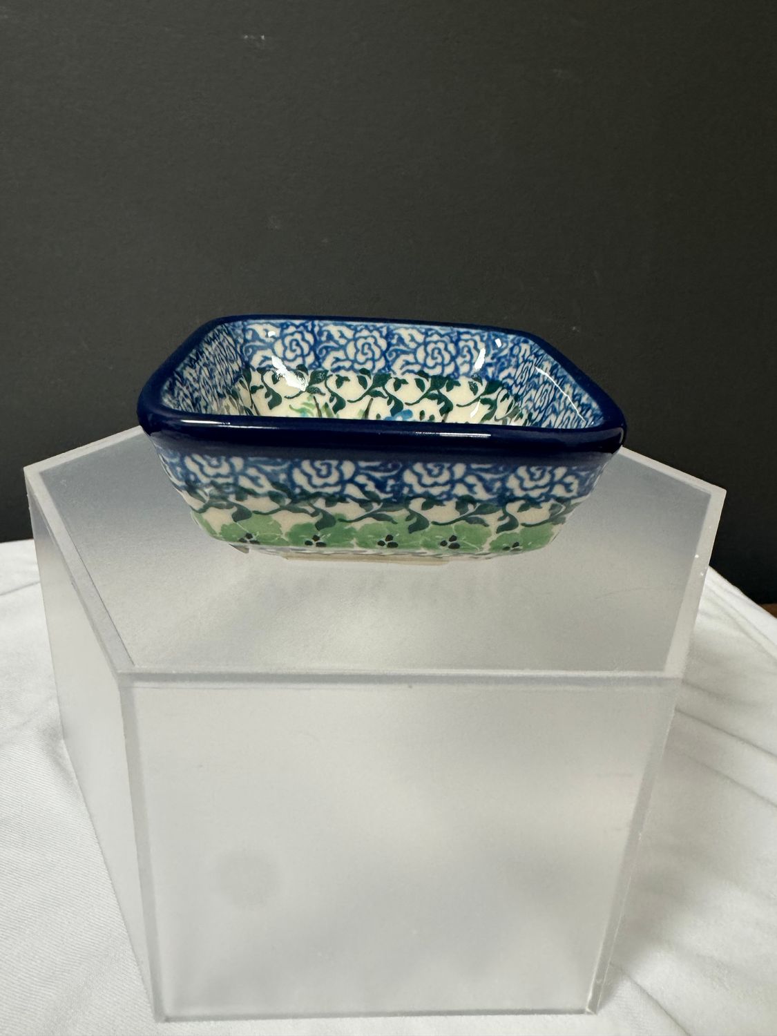 3" Small Square Dish- UNIKAT- 604/ 656 Misc