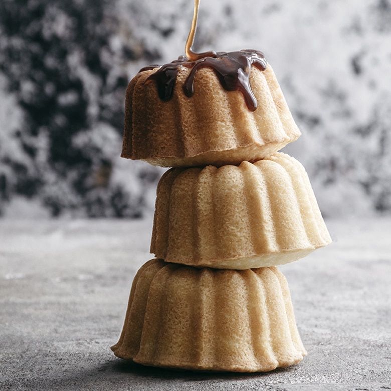 Classic Bundtlette Cake Pan