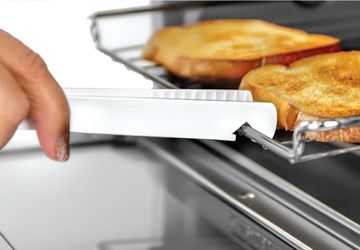 Butterie Toaster Tongs