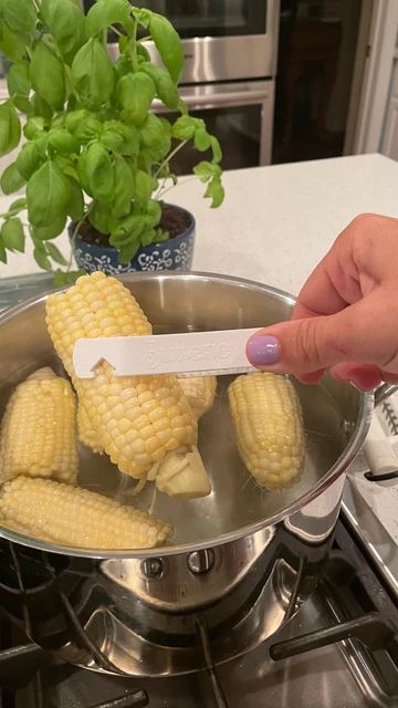 Butterie Toaster Tongs