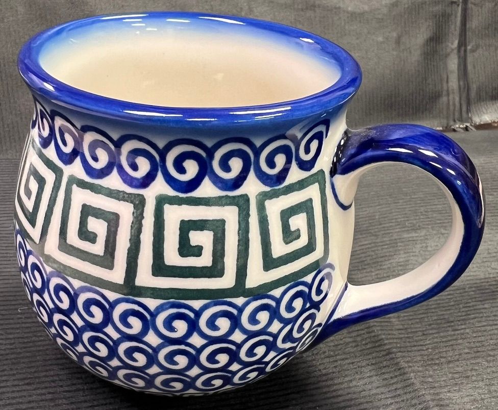 8oz small belly mug (greek columns)