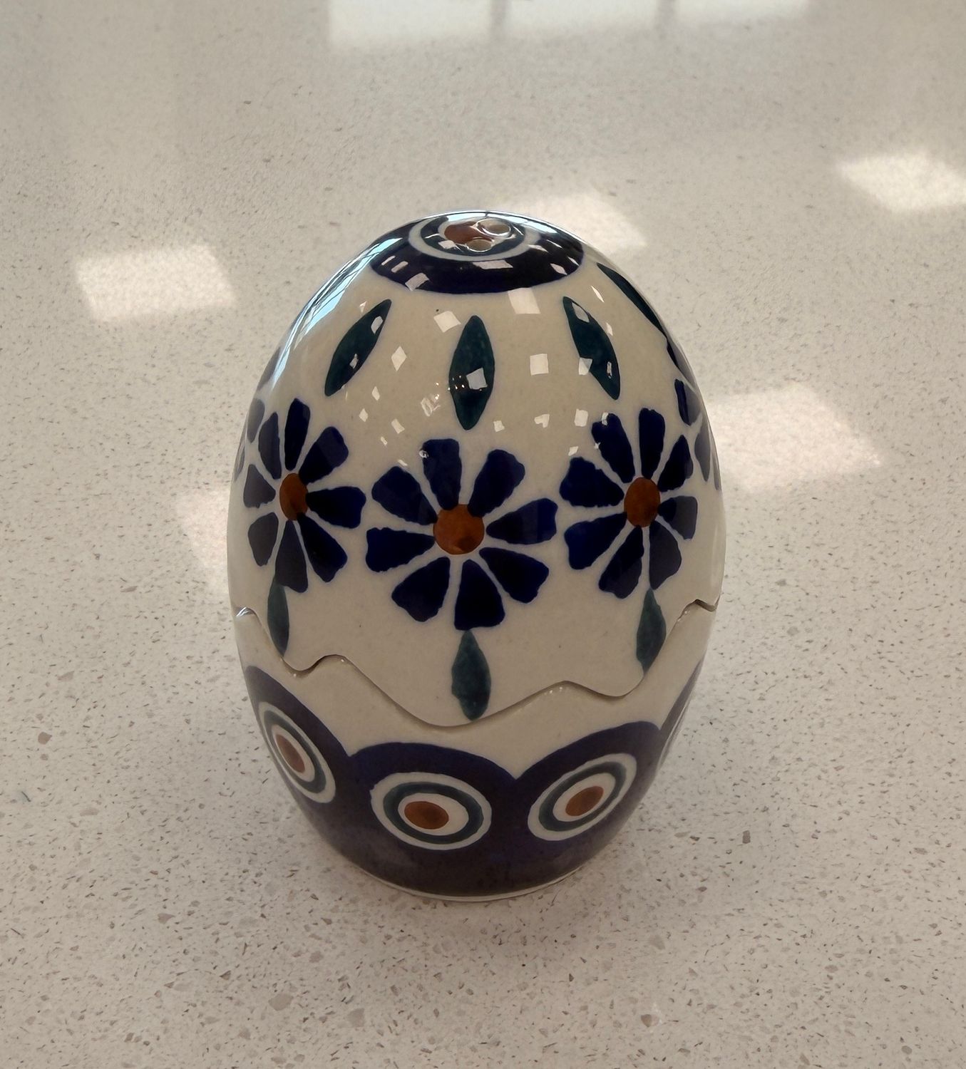 3" salt &amp; pepper egg (floral peacock)
