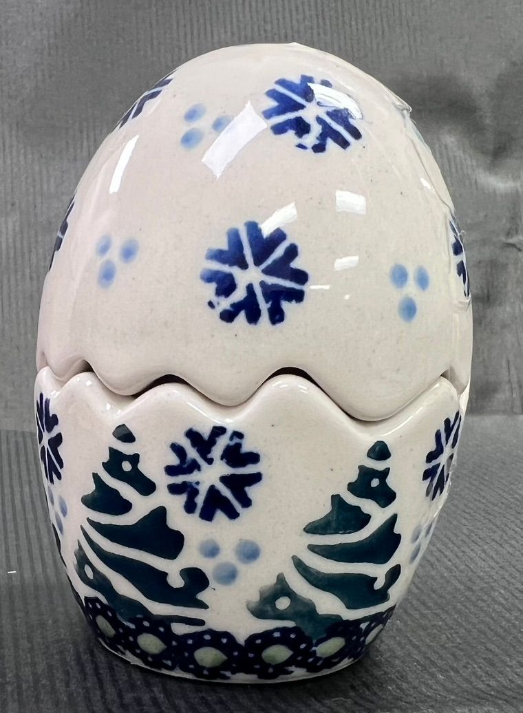 3" salt &amp; pepper egg (snowy pines)