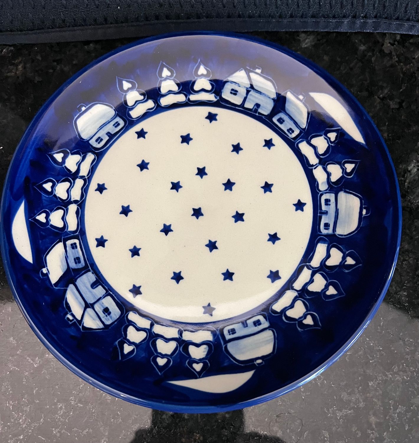 7" dessert plate (winter's eve)