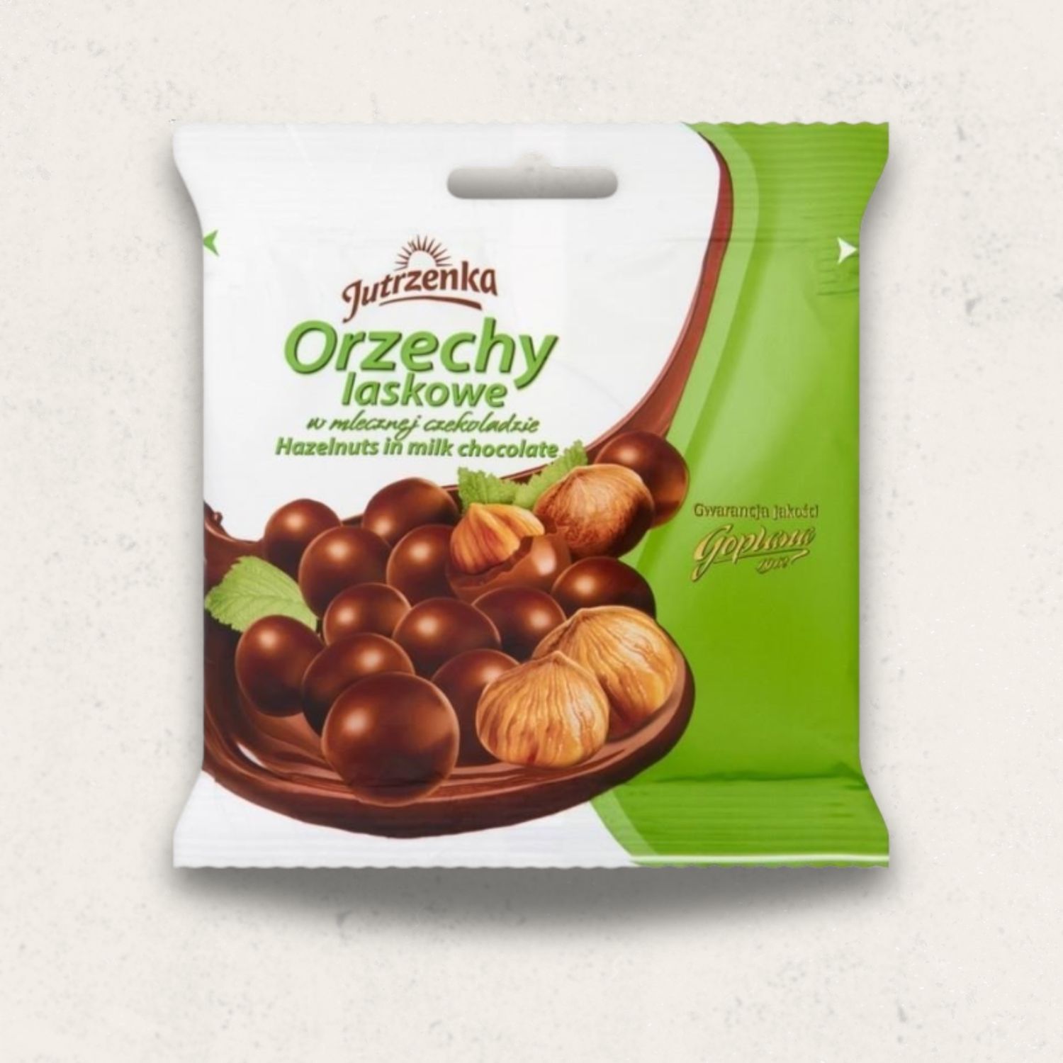 Hazelnut in Milk Chocolate // 80g