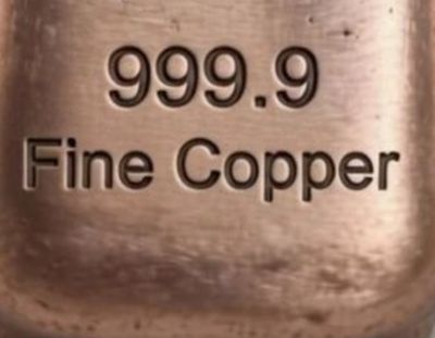 999.9 Fine Copper Relics Forge – Evokes rarity, ancient craftsmanship, and one-of-a-kind treasures.