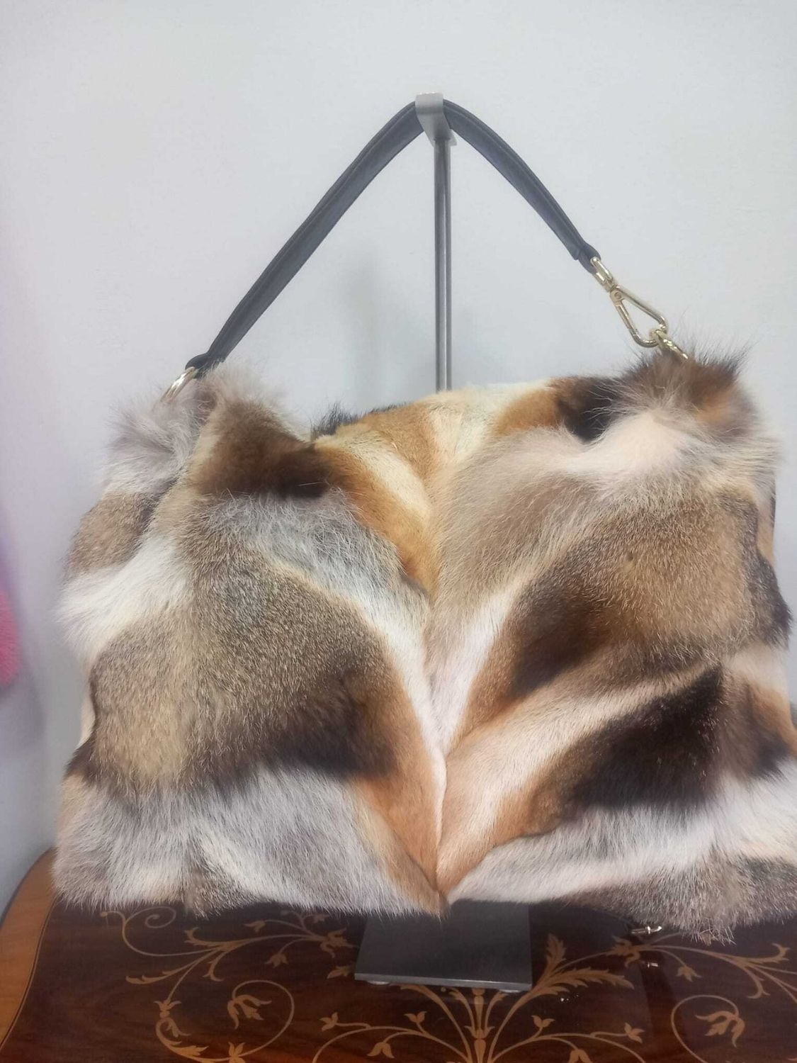 Gran bolso de mano  de pata de zorro multicolor