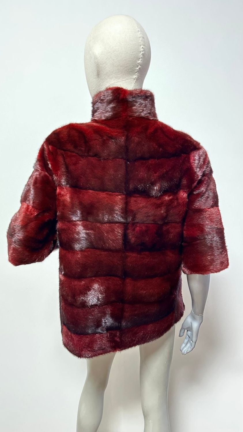 Chaqueta de lomos de visón rojo