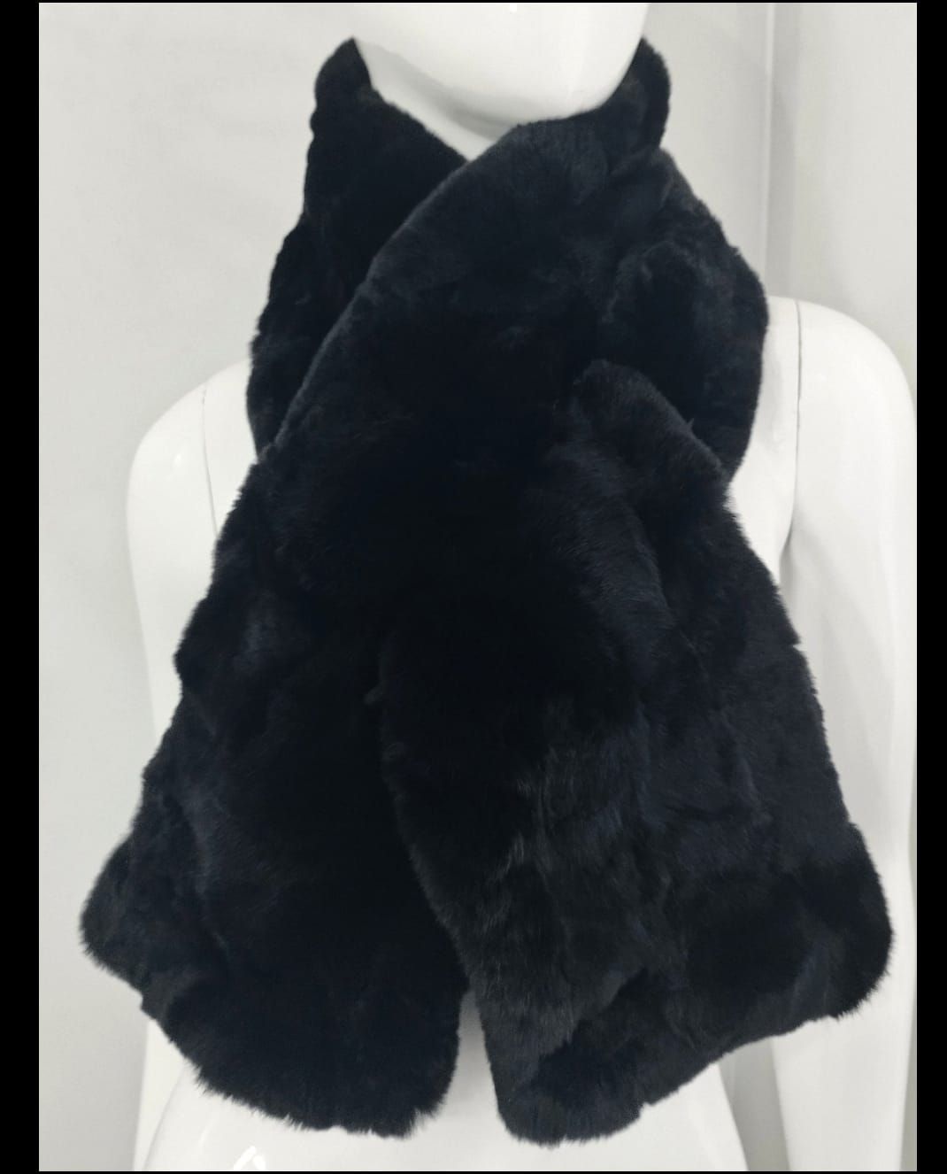 Bufanda de Rex color negro