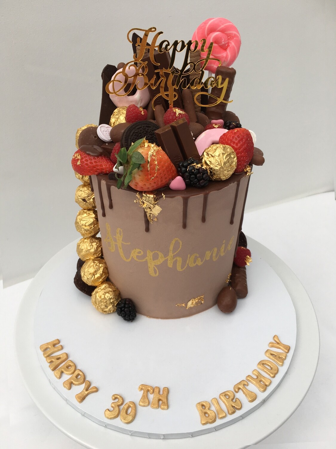 Hand Made Barrel Drip Cakes Dublin