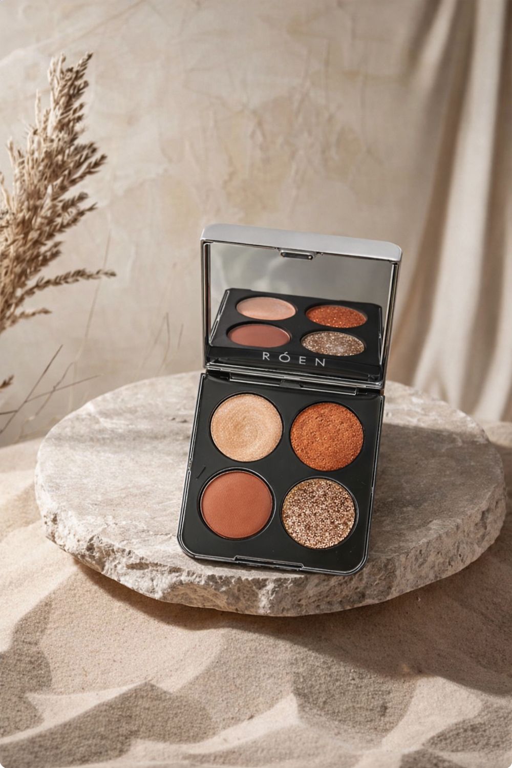 RÓEN Eyes On Me Eyeshadow Palette