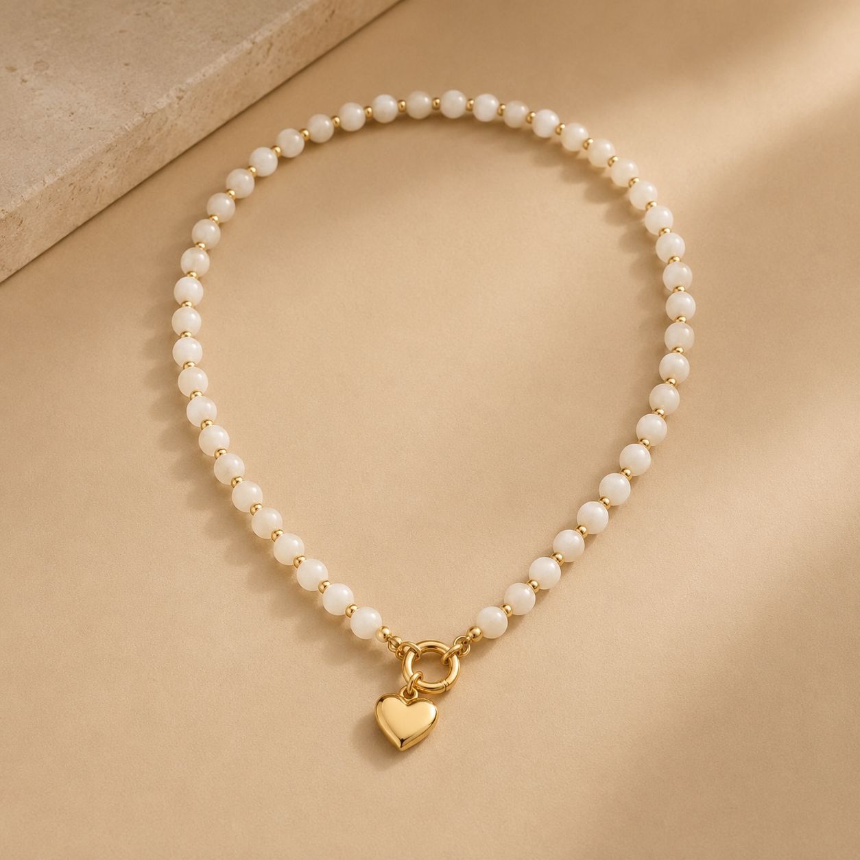 Kralen ketting met hartje