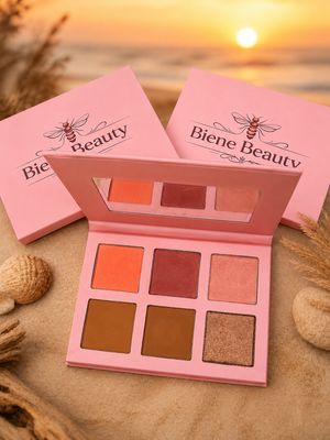 Bee Sunrise Blush, Bronzer & Highlighter Palette Extra clean formule
