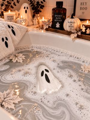 Bee Spooky Bath Bomb 65gr