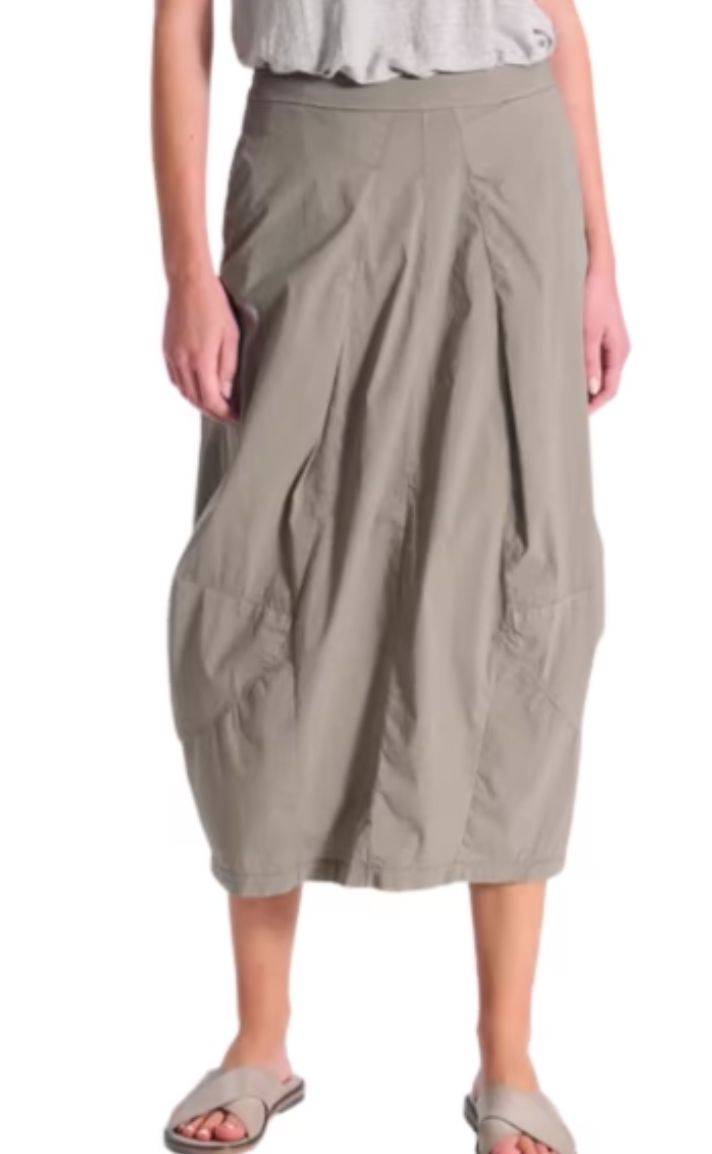 TRANSIT Rok bruin M226